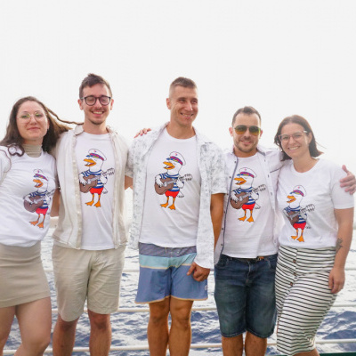 S Jadrolinijom u Velu Luku na koncert godine